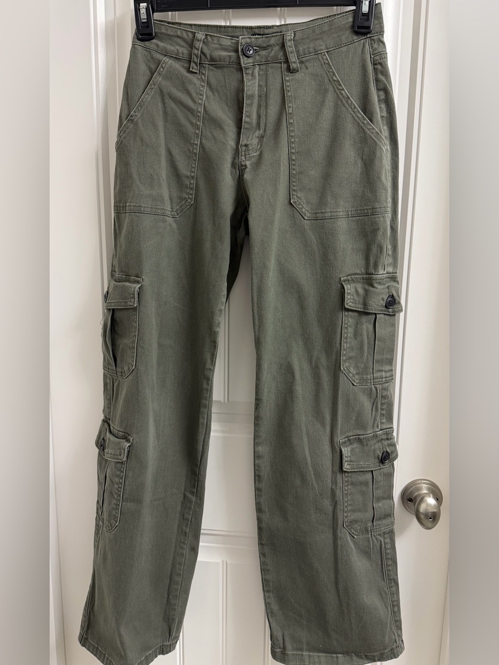 Hot Topic Olive Cargo Pants with Multiple Pockets